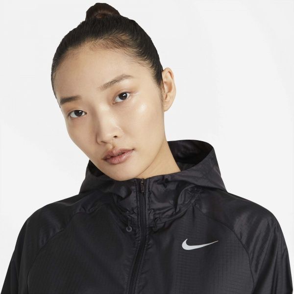 Куртка Nike NK RUN DVN ESSNTL JACKET DA1070-010 XL черный
