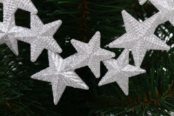 Подвеска пластиковая Global Treasure Веночек из звезд 14 см в ассортименте P2117014-B1/4