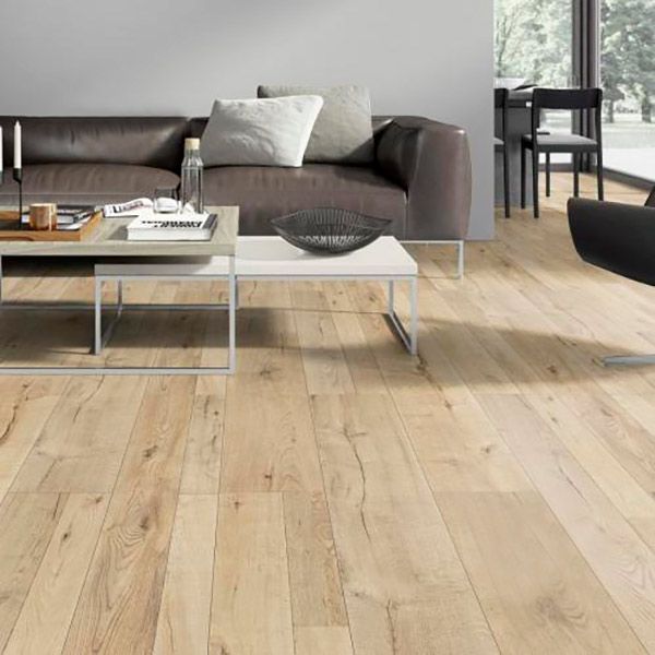 Ламинат Classen Sun Promo 4V 43525 дуб малайзия 32/АС4 1286х194х8 мм