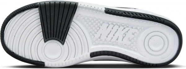 Кросівки Nike GAMMA FORCE DX9176-100 р.38 білий