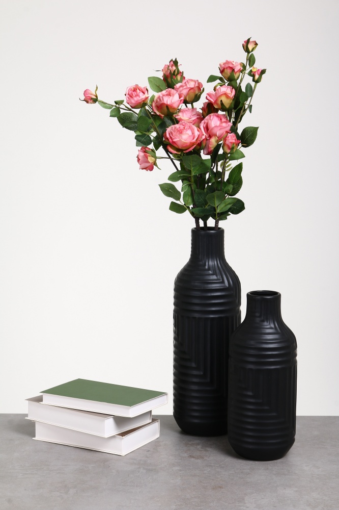 Ваза керамическая Pinsung Ceramics Rooricone 28,5 см черная матовая PS32932