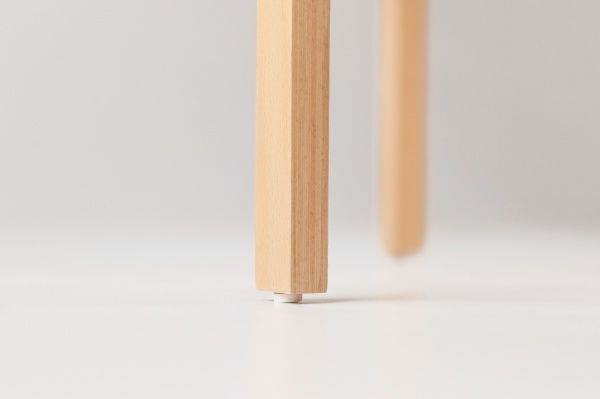 Стол журнальный круглый бук/белый 700x500мм 