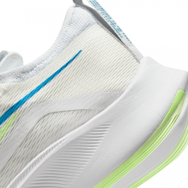 Кроссовки Nike Zoom Fly 4 CT2392-100 р.41 белый