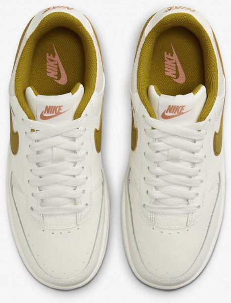 Кросівки Nike GAMMA FORCE DX9176-105 р.38 бежевий