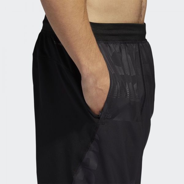 Шорти Adidas DAILY PRESS SHO DZ7400 р. XL чорний