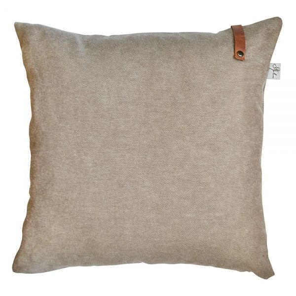 Подушка декоративная Camel с кожаным декором 45x45 см Прованс 