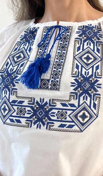 Блуза Эдельвика 38-22/09 орнамент синий р. L 