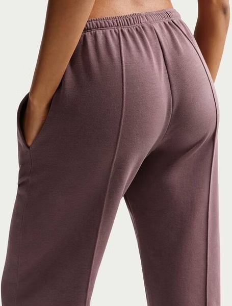 Штани Nike W NSW CHLL FT JGGR PANT IF0232-502 р. L коричневий