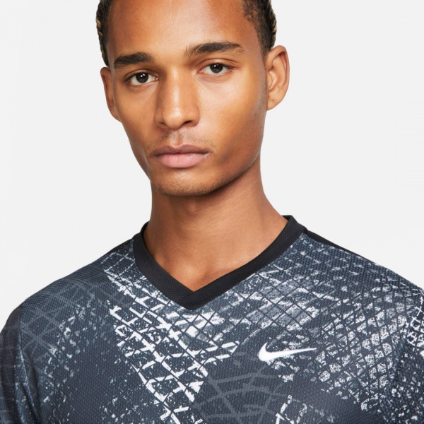 Футболка Nike M NKCT DF VICTORY TOP NOVELTY DV8841-010 р.S черный