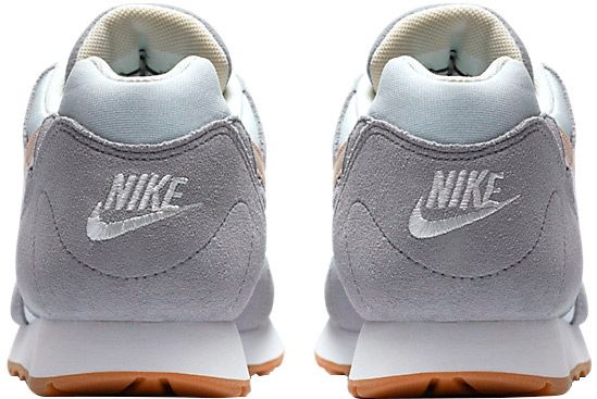 Кроссовки Nike W OUTBURST AO1069-003 р.9,5 голубой