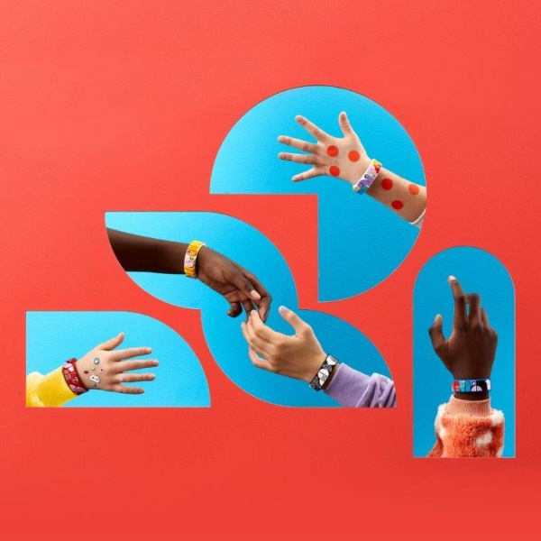 Конструктор LEGO DOTS Великий набір браслетів: Міккі та його друзі 41947