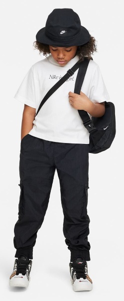 Футболка Nike G NSW TEE BOXY FD0940-100 р.S білий