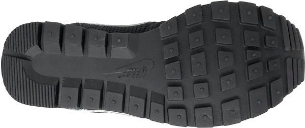 Кроссовки Nike W AIR PEGASUS 83 828403-011 р.7,5 черный