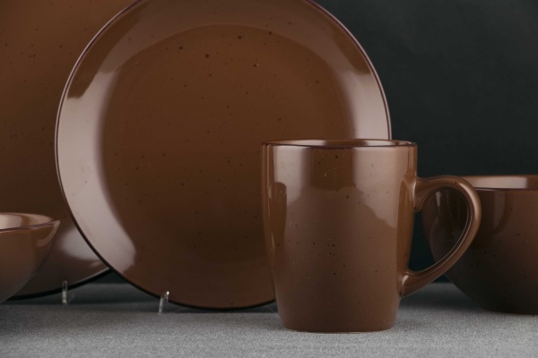 Тарілка обідня Шоколад 195 мм Vittora