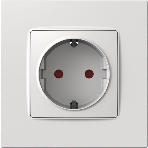 Розетка із заземленням Plank Electrotechnic Classic/Nordic зі шторками білий PLK0521031