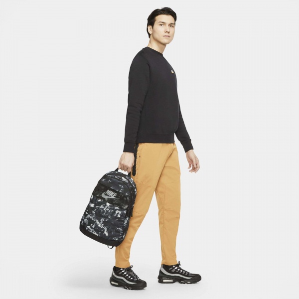 Рюкзак Nike NK ELMNTL BKPK - FA21 AOP1 DA7760-010 22 л чорний