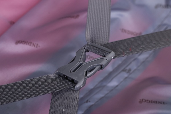 Чемодан 66 л красный XY22100 60х42х26 ABS 