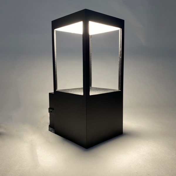 Світильник світлодіодний Blitz 10 Вт чорний 1007-11 