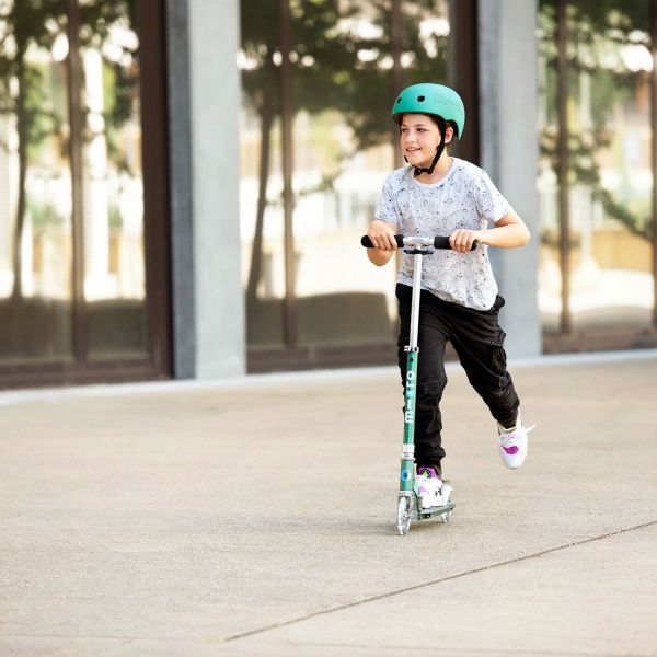 Самокат Micro Sprite LED зеленый 