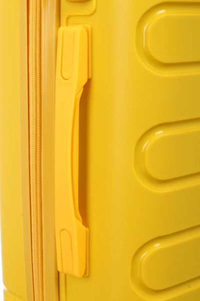 Чемодан 41 л желтый XY22100 50х36х23 ABS 