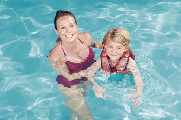 Плавательный жилет Bestway 32158 11-18 кг в ассортименте