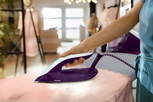 Утюг с парогенератором Philips PerfectCare 7000 Series PSG7028/30 