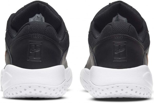 Кроссовки Nike Court Lite 2 AR8838-003 р.US 7,5 черный