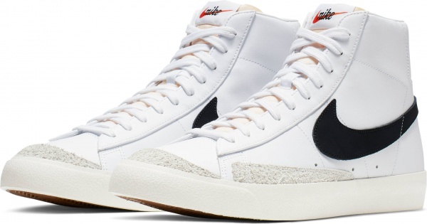 Кроссовки Nike BLAZER MID 77 VNTG BQ6806-100 р.US 9,5 белый