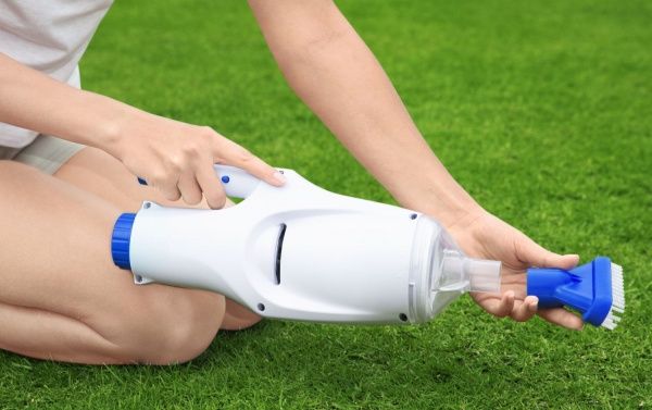 Пылесос аккумуляторный Bestway для очистки дна бассейна 58624