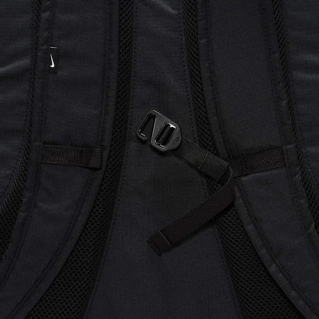 Рюкзак Nike Hayward HJ8200-010 26 л черный