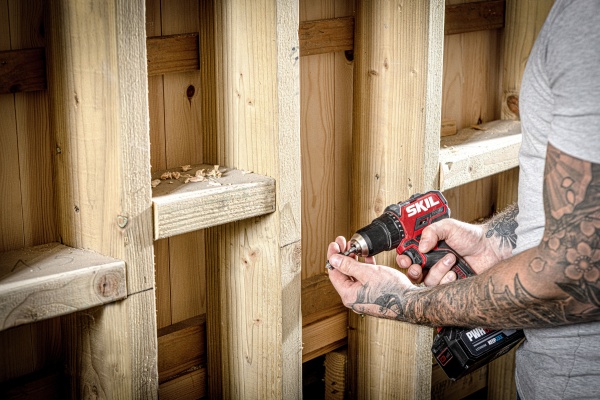 Шуруповерт акумуляторний SKIL Compact DD1E3065CA