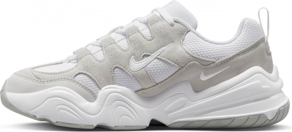 Кросівки Nike TECH HERA DR9761-100 р.37,5 білий