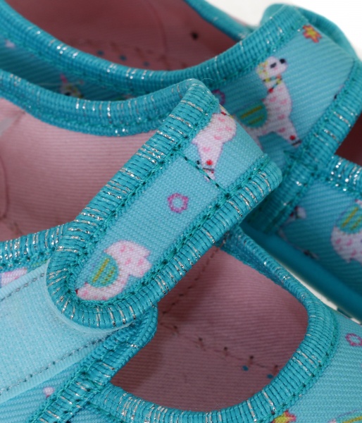 Капці для дівчаток Beck Lamas р.25 бірюзовий 215253625BS 