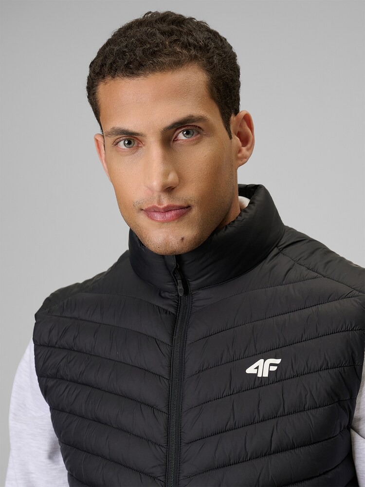 Жилет 4F 4FWSS26TVJAM345-20S р.2XL черный