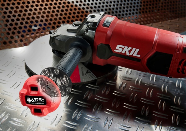 Болгарка (угловая шлифмашина) SKIL AG1E9791AB