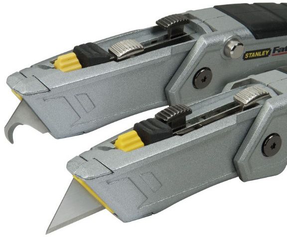 Нож строительный Stanley Folding Twin-blade 19 мм. XTHT0-10502