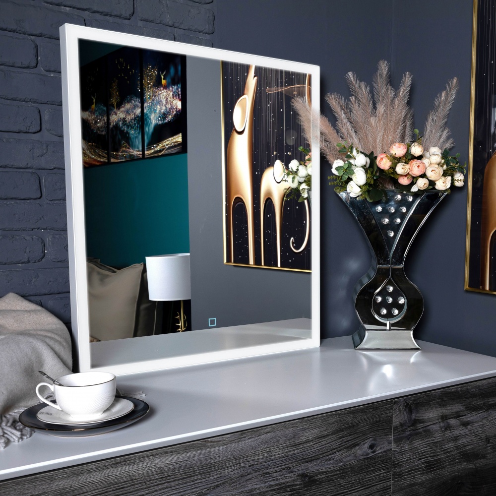 Зеркало со встроенной подсветкой Aqua Rodos Luce white 80х70 sensor