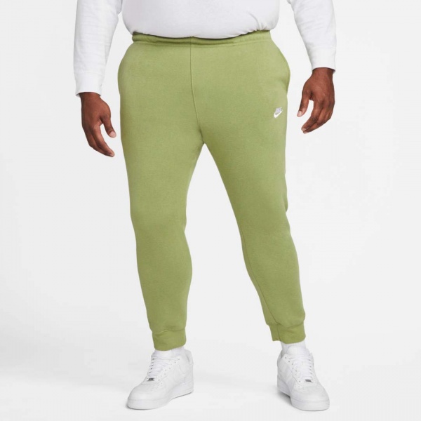 Брюки Nike CLUB JGGR BB BV2671-334 р. L оливковый