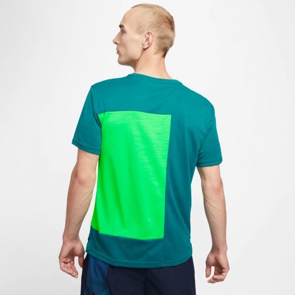 Футболка Nike M NK DRY SUPERSET SS PX GFX CJ4617-379 M зелений