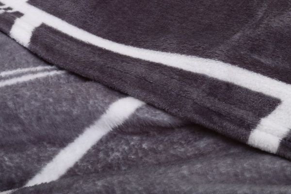 Плед Scalene Triangle 160x200 см серый La Nuit 