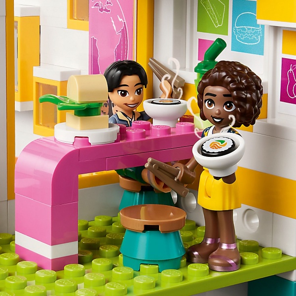 Конструктор LEGO Friends Хартлейк-City Міжнародна школа 41731