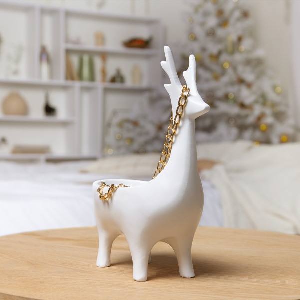 Статуетка DH-ST-10 White