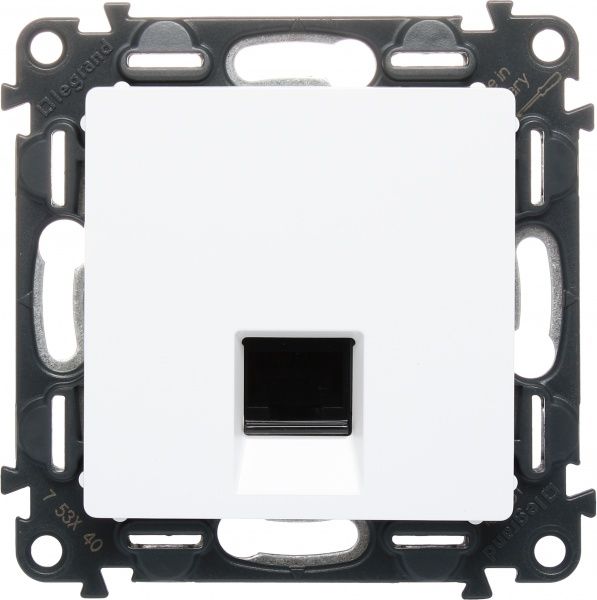 Розетка комп’ютерна Legrand Life білий 753440