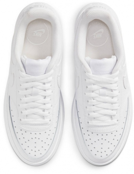 Кросівки Nike Court Vision Alta DM0113-100 р.US 8,5 білий