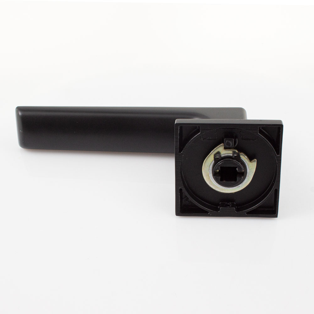 Ручка на розетці RDA Line матовий чорний