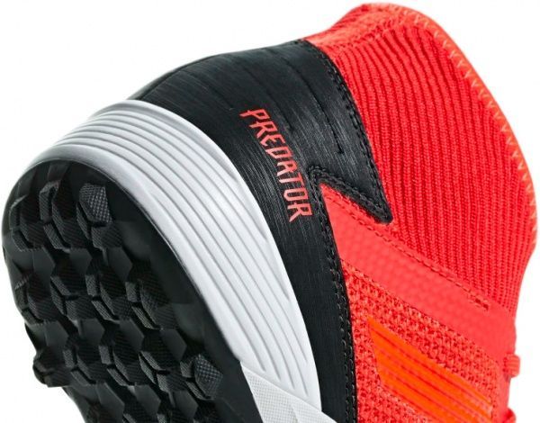 Бутси Adidas PREDATOR 19.3 TF D97962 р. UK 10 червоний