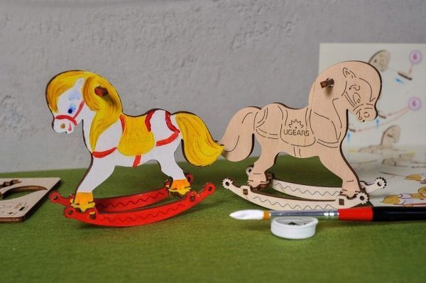 Раскраска UGEARS Конык-качалка