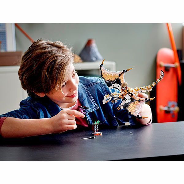 Конструктор LEGO Ninjago Бойовий дракон Ву 71718