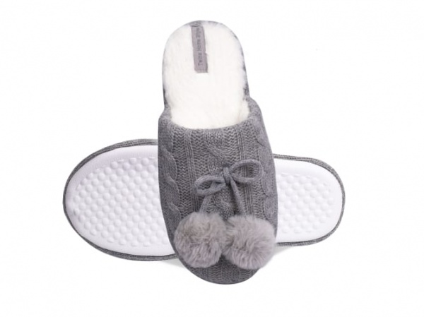 Тапки домашние Twins Solo 1 с помпонами р.38/39 серый 