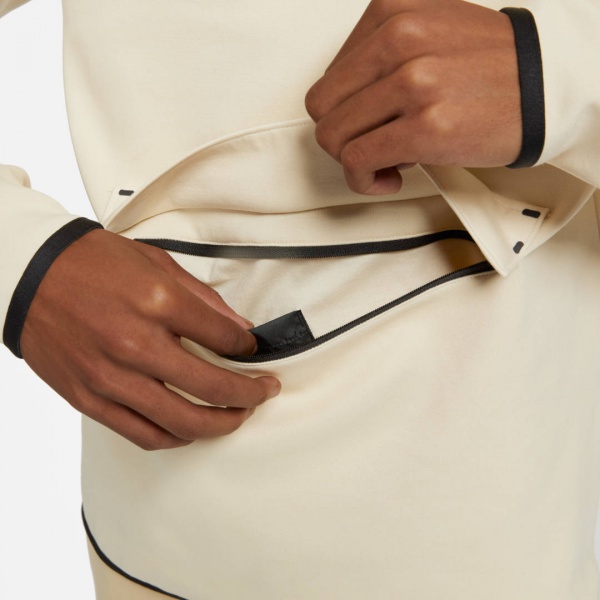 Джемпер Nike M NSW TCH FLC LS FNL NK TOP CZ9897-234 р. S бежевий